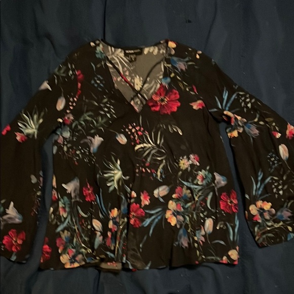 Fifteen-Twenty wide Sleeve Black Floral Black Blouse - Picture 1 of 6